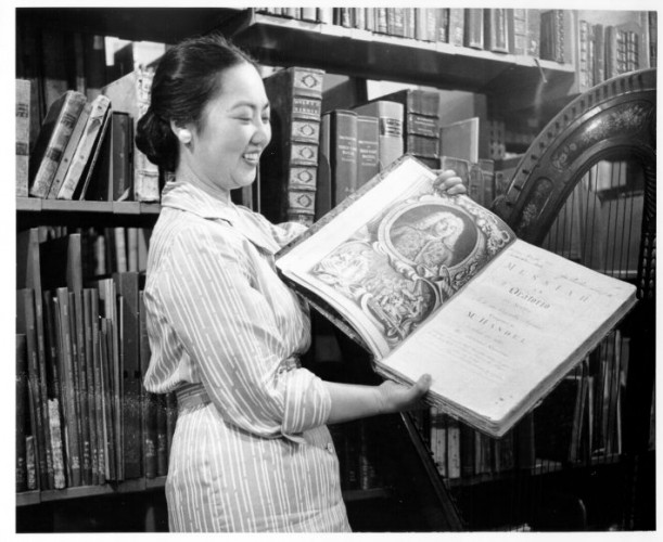 Ruth Watanabe holding book