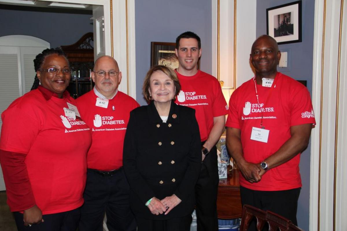 Congresswoman Louise Slaughter standing with volunteers from the American Diabetes Association